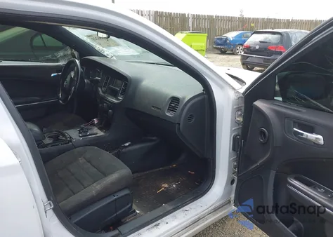 2012 Dodge Charger Police z USA, uszkodzony, nr VIN 2C3CDXAT7CH226852